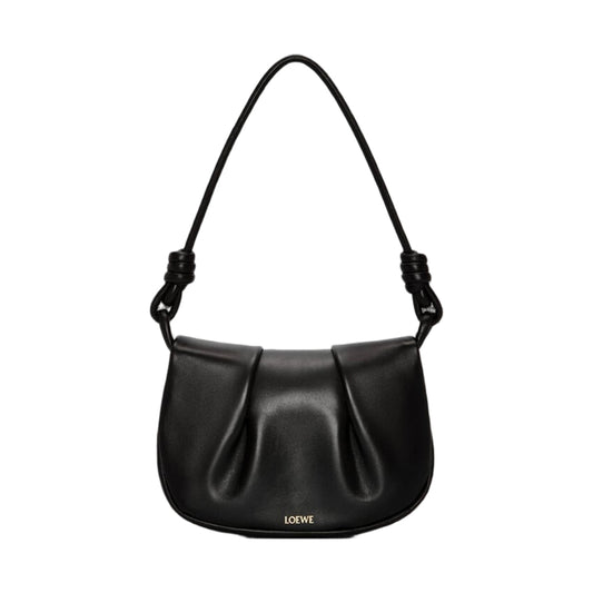 로에베 파세오 사첼 인 샤이니 나파 카프스킨 블랙