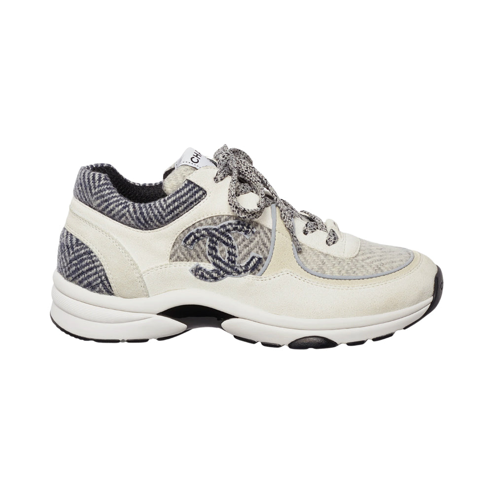 (W)샤넬 CC로고 헤링본 스웨이드 스니커즈 화이트 그레이