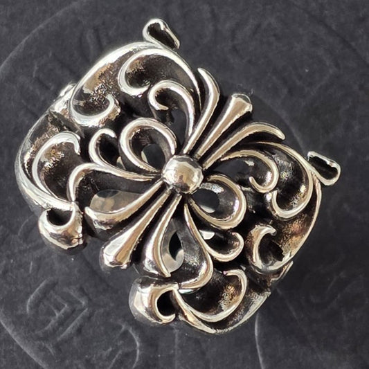 크롬하츠  케이트 허드슨 링